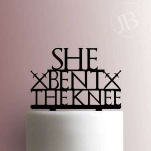 Game of Thrones - She Bent the Knee 225-698 Cake Topper