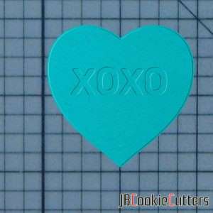 JB_XOXO 227-152 Cookie Cutter and Stamp Embossed (1)