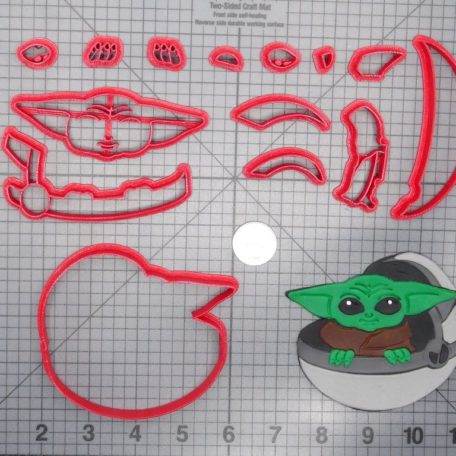 Star Wars The Mandalorian - Baby Yoda in Pod 266-D641 Cookie Cutter Set