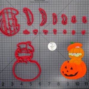 Halloween - Garfield in Jack O Lantern 266-F542 Cookie Cutter Set